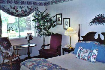 American Boutique - Lakeview Motel 3*